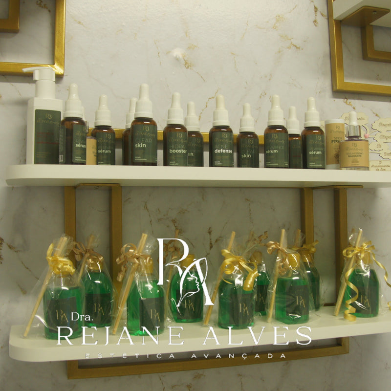 Acne Defense by: Dra. Rejane Alves